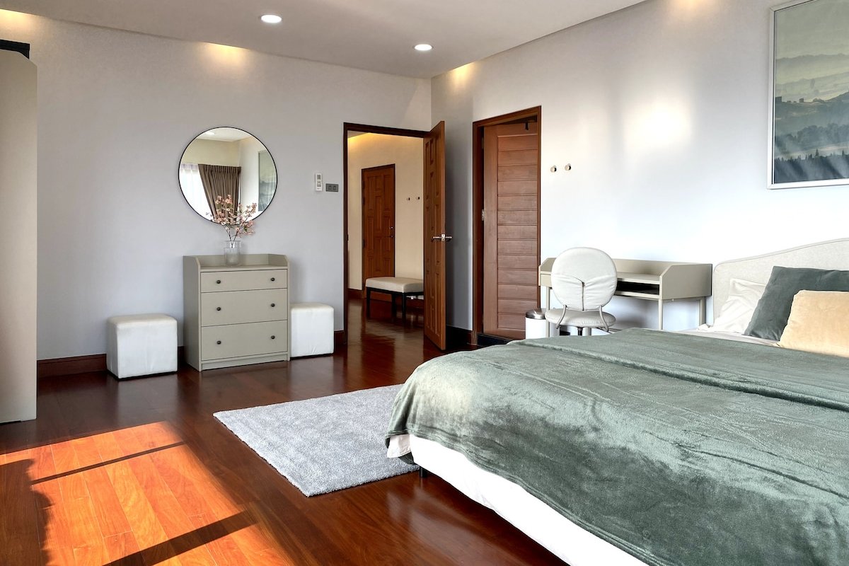 3 BRs Penthouse with Kitchen/ 1 mins to Joddfair gallery image 3