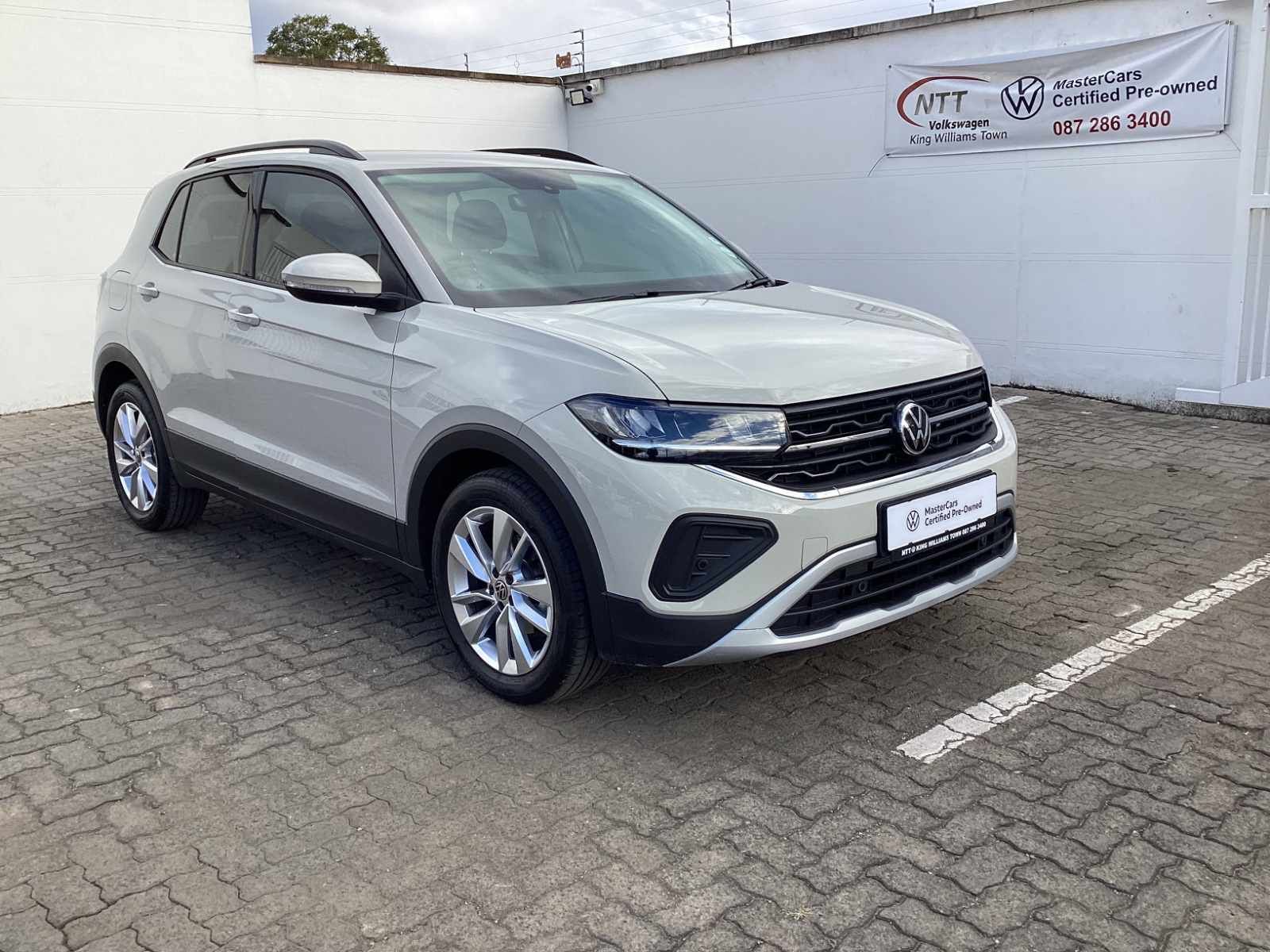 VOLKSWAGEN T-CROSS 1.0 TSI LIFE DSG for Sale in South Africa