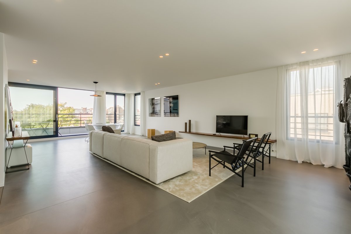 Nouveau Loft/Duplex/Penthouse élégant (Apt 6)