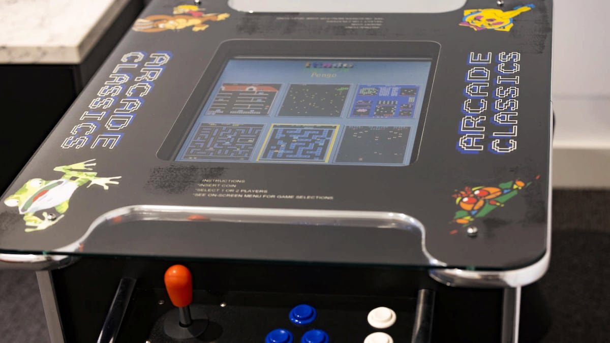 Three Nine Four Two gallery image 3