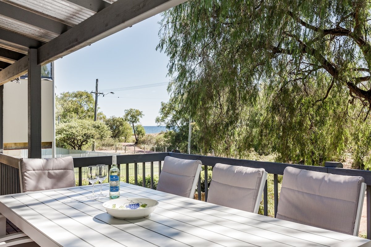 Tranquil Waters gallery image 3