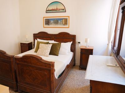 Ca’ alle Gondolette apartment by Sarlux