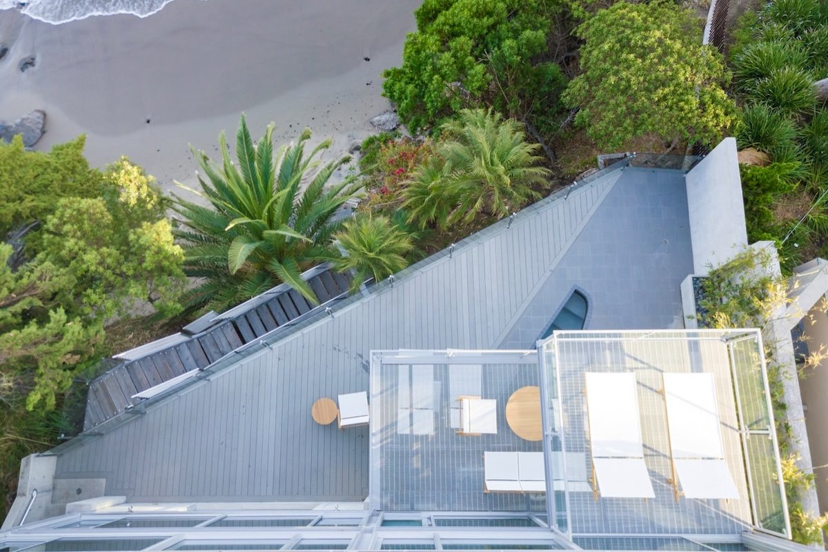 Beachfront Villa Broad Beach w/direct beach access gallery image 3