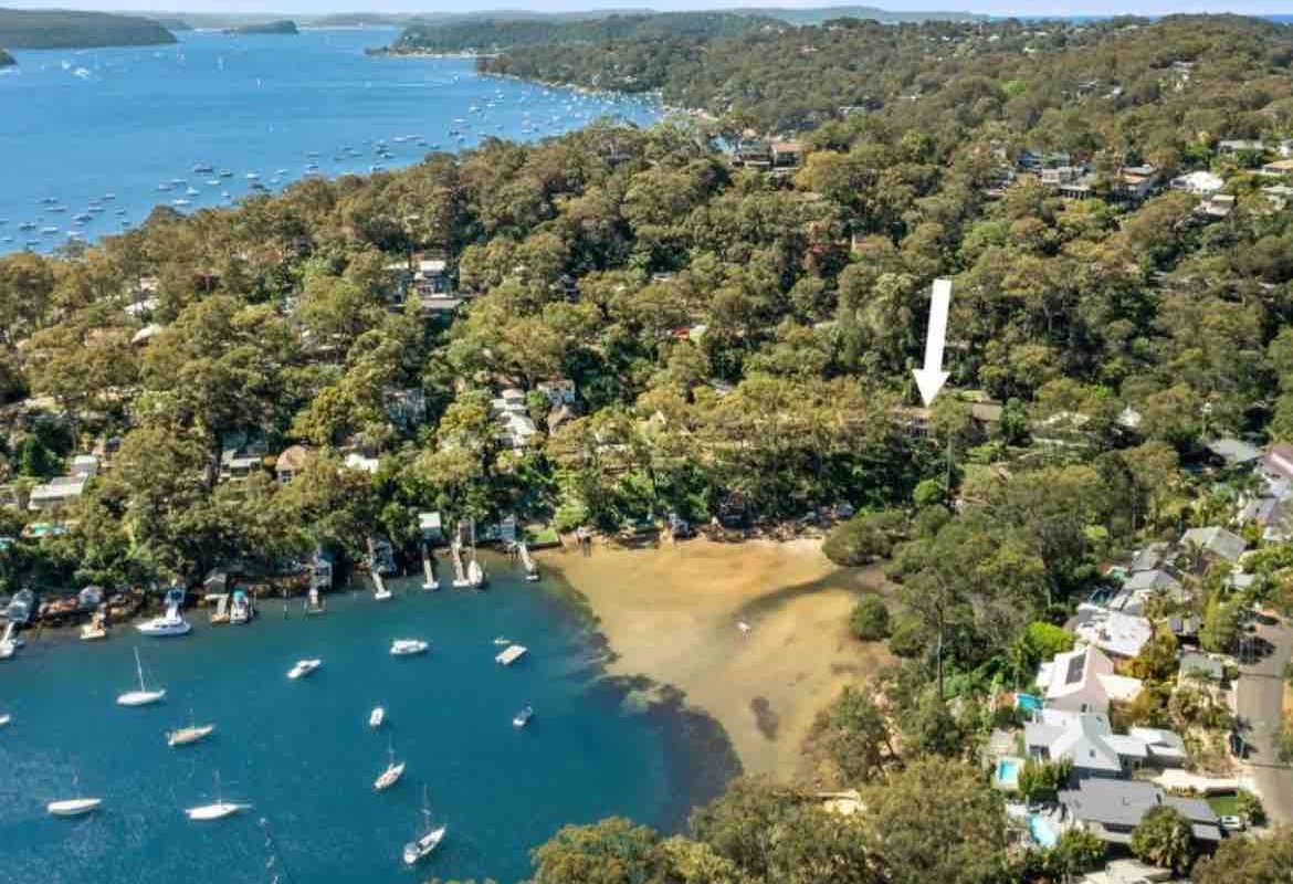 Sydney Northern Beaches Waterfront holiday house gallery image 5