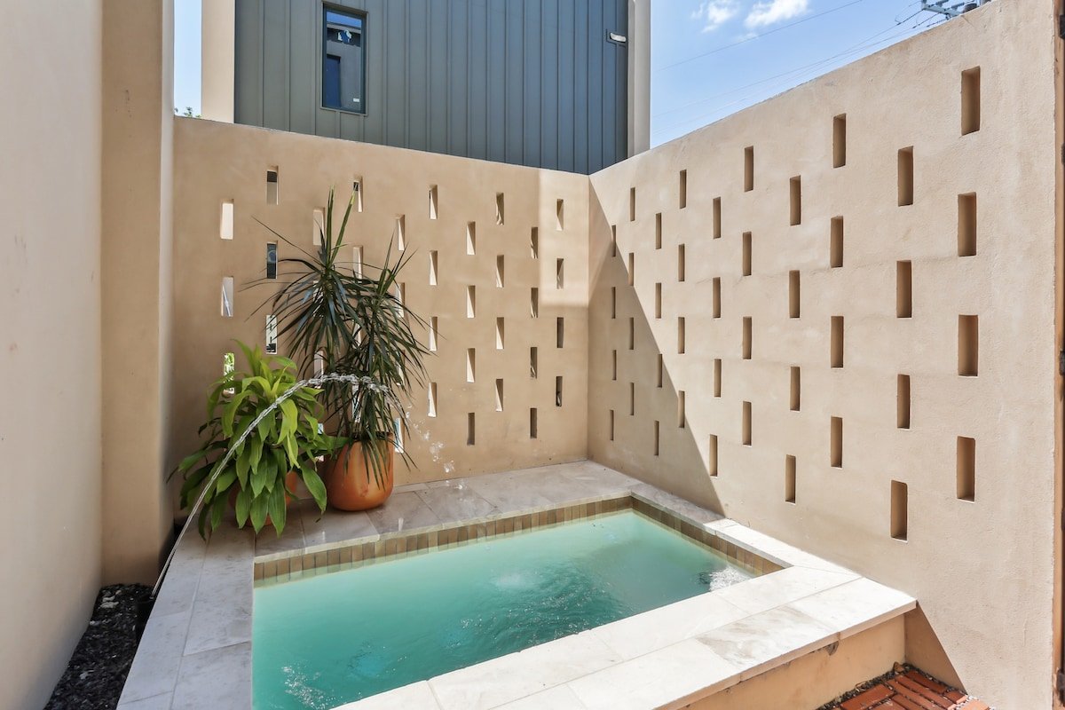 Thalia by Dear Valentine gallery image 3