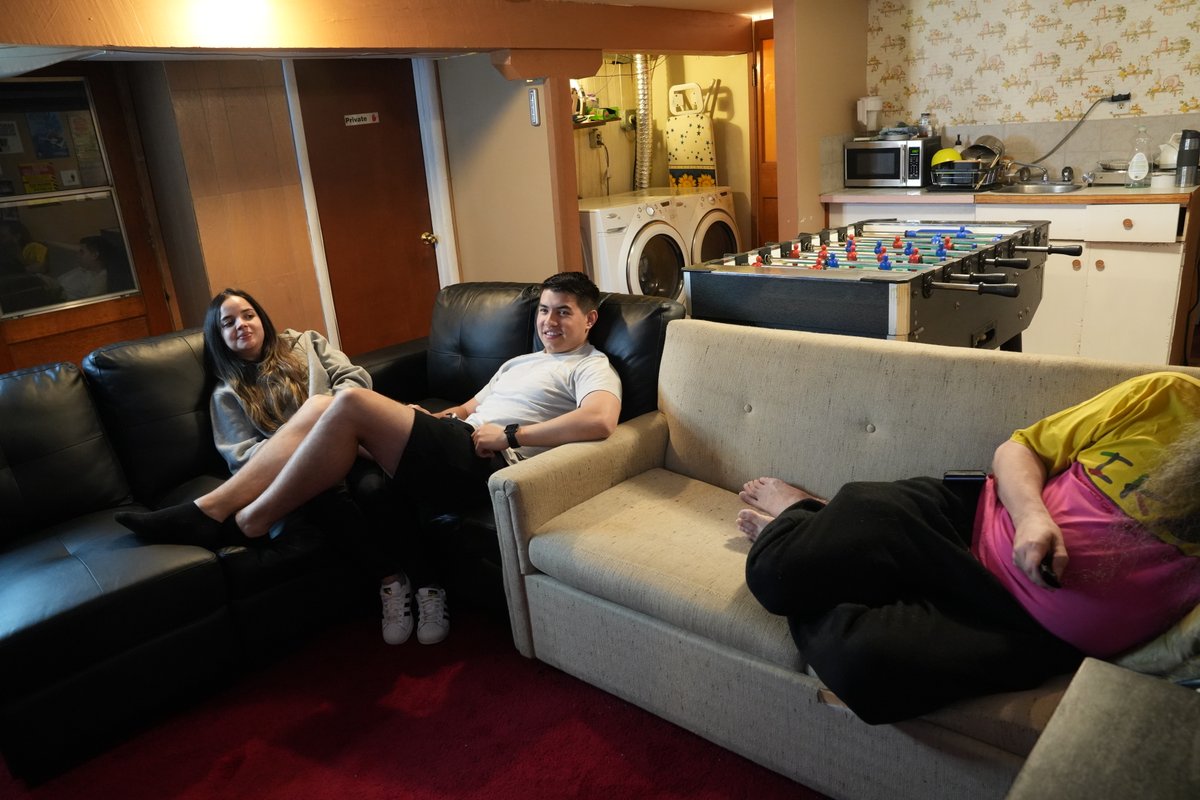 Cozy Bungalow – Great Location! (2 bedrooms +)