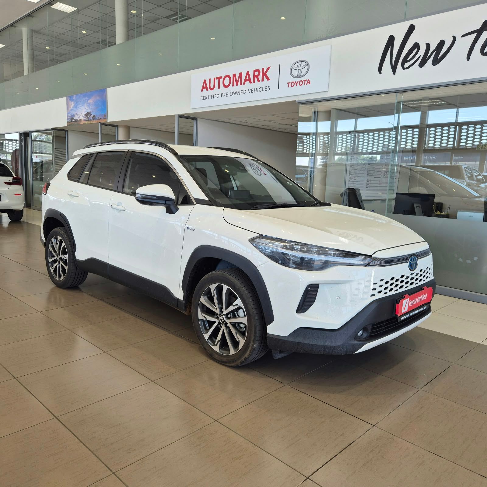 TOYOTA COROLLA CROSS 1.8 XR HYBRID for Sale in South Africa