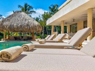 Arrecife EFG9 – Modern Comfort Vintage Boho Charm