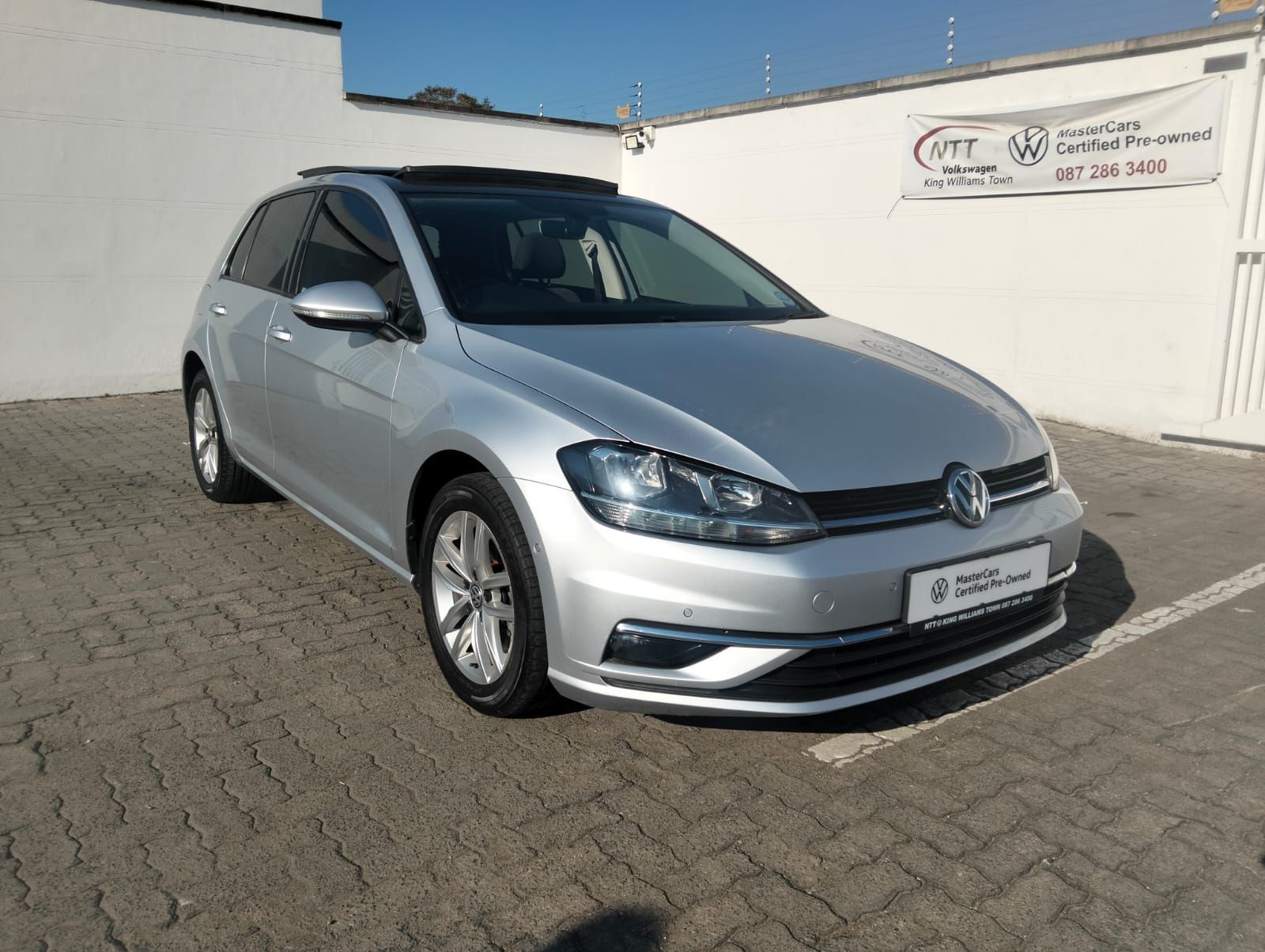 VOLKSWAGEN GOLF VII 1.4 TSI COMFORTLINE DSG for Sale in South Africa