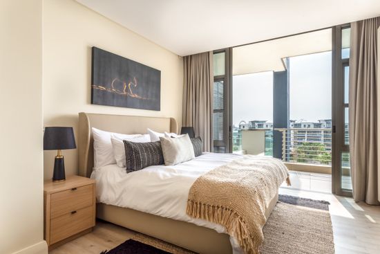 Photo 4 of Kylemore 501 accommodation in V&A Waterfront, Cape Town with 3 bedrooms and 3 bathrooms