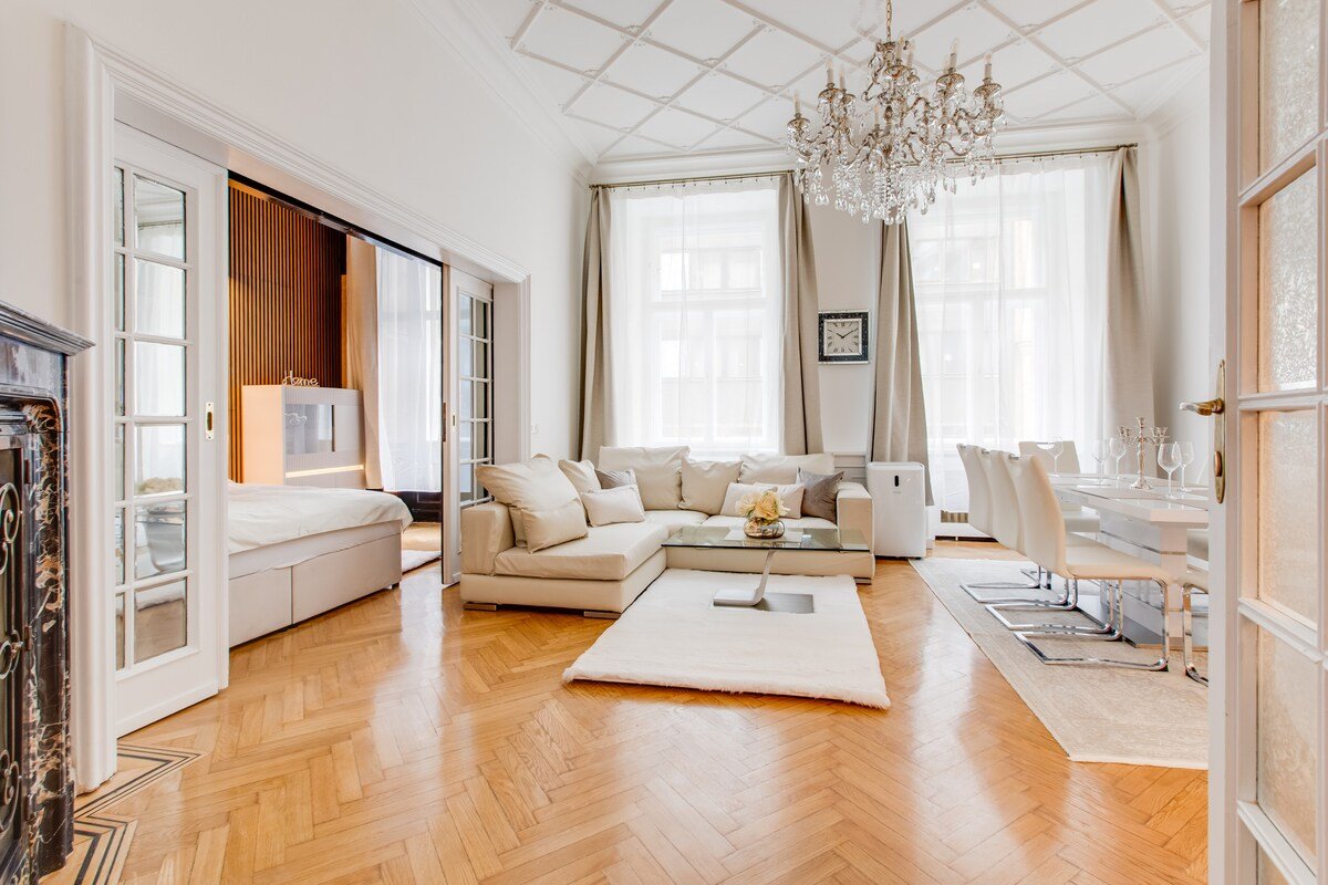 Wenceslas Square Royal Residence Apartments gallery image 4