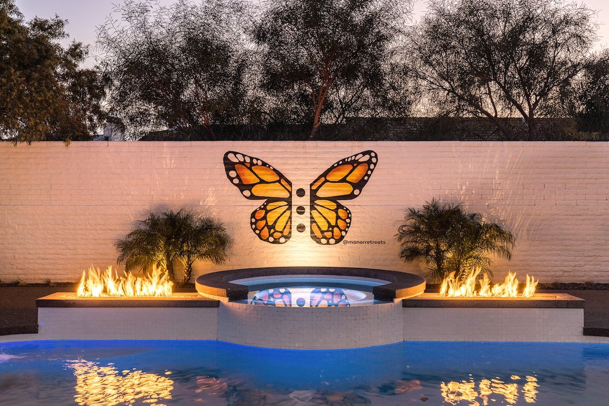 The Manor on Camelback gallery image 5