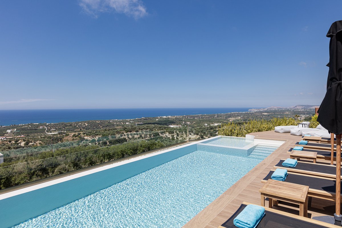 Villa Tina Relaxing Stay with Scenic Sea Views