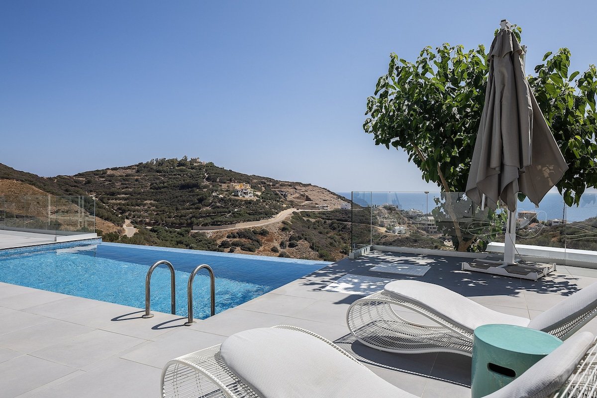 Rose Villa – Superb sea vistas, Close to the beach gallery image 2