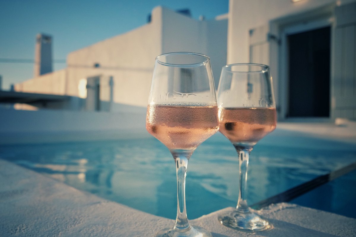 Apartment Aphrodite 1 with private pool in Naoussa