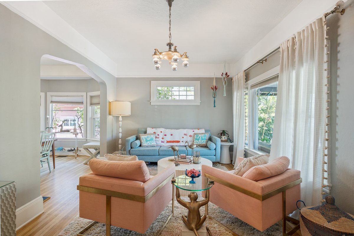 THE BEST Portland Location! Hip Foodie Central