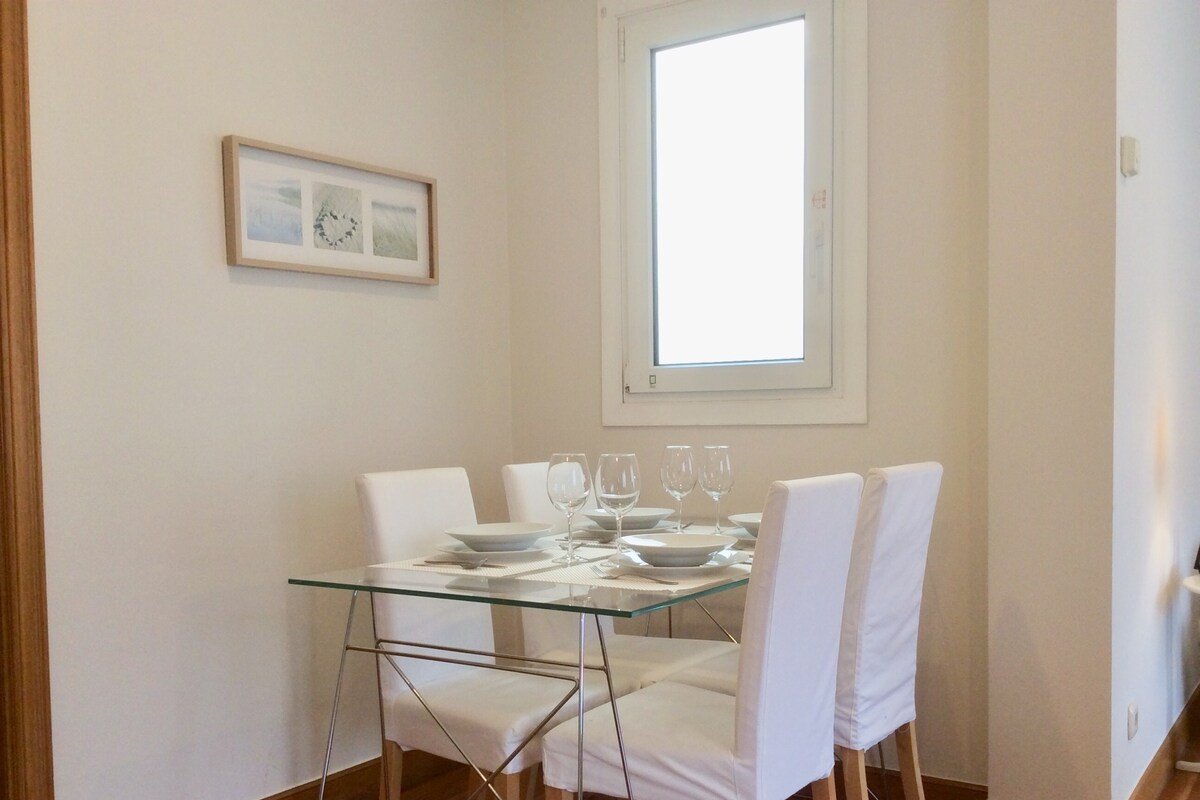 Centenario, amplias terrazas y vistas. gallery image 5