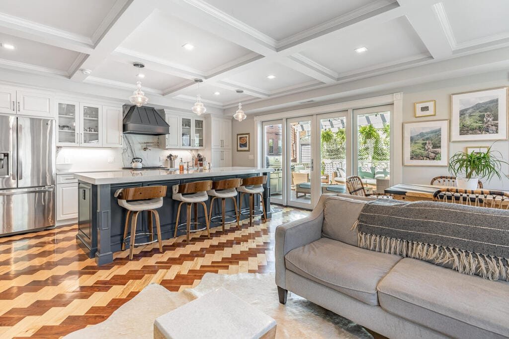 Perfectly Renovated Home w/ Private Outdoor Oasis gallery image 5