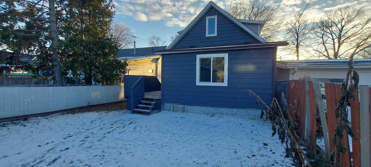 Comfy |4 Bedroom| Family Getaway gallery image 2