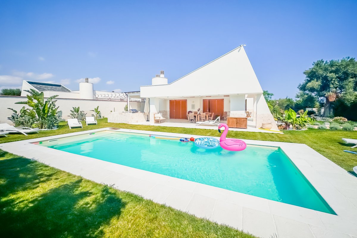 Casa Bianca – Pool Luxury Villa
