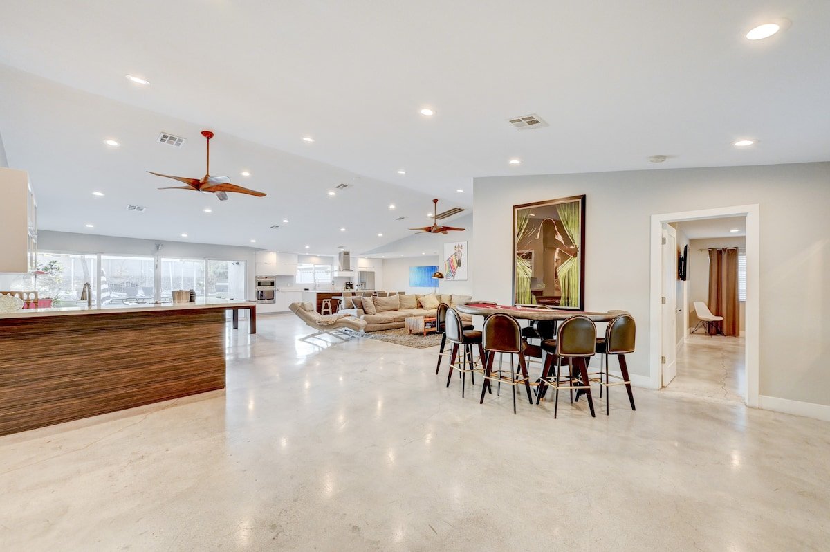 Pool | Spa | Life Size Chess | In/outdoor Games gallery image 5