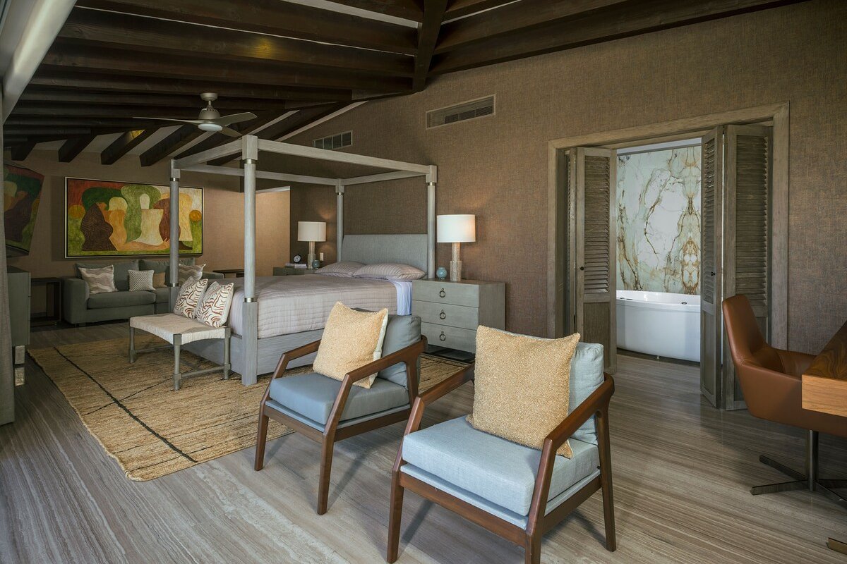 Luxury Villa 6BR OV golf car fam & friends gallery image 5