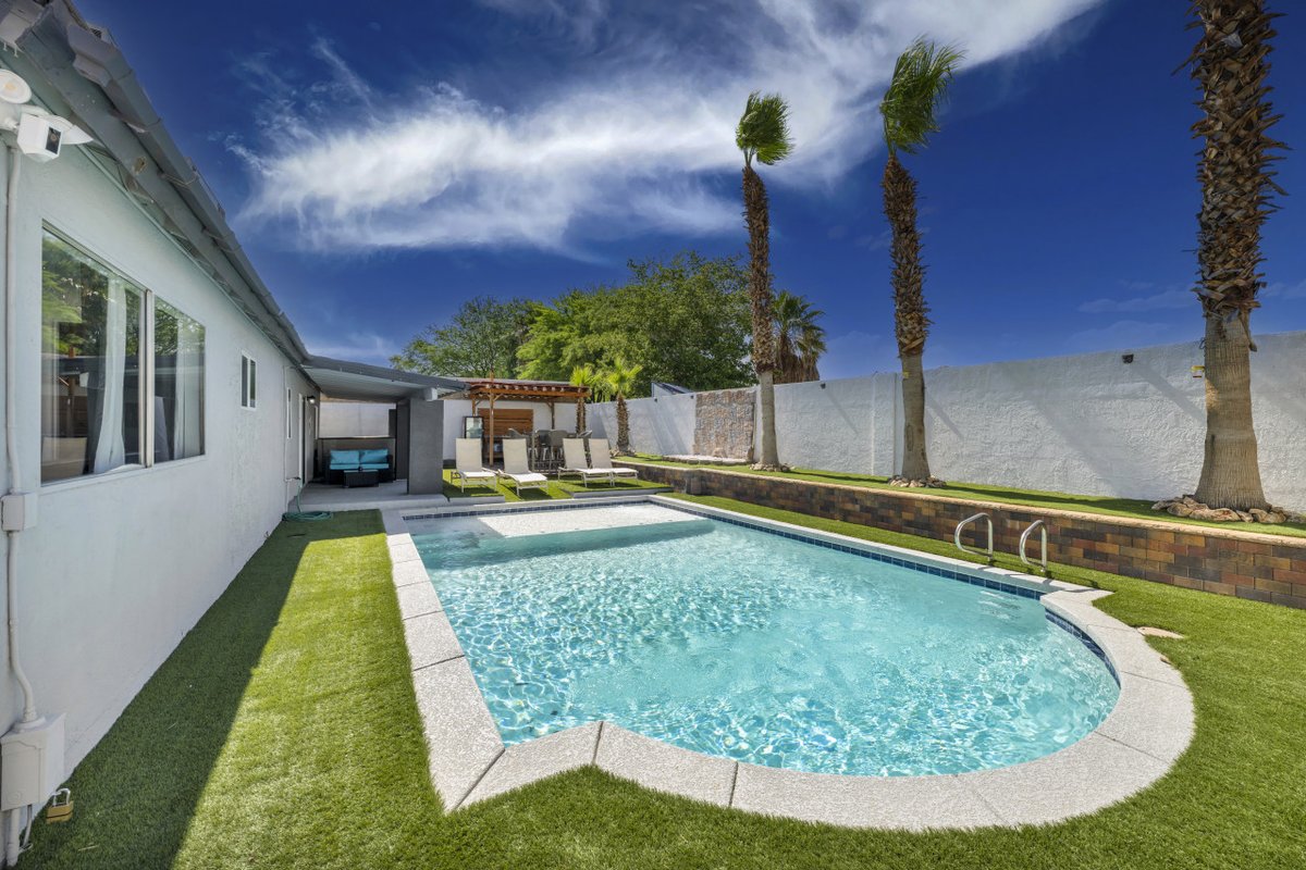 6BR Vegas Single Story Paradise Pool, HotTub&Games