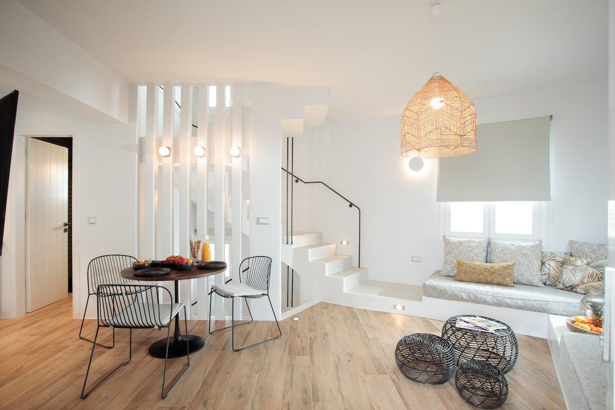 Exclusive Villa • Sea Views Naxos Ag. Anna Beach gallery image 3