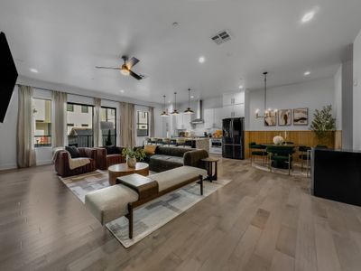 3BR @ Bishop Arts! Modern+Rooftop+Views+ Shopping!