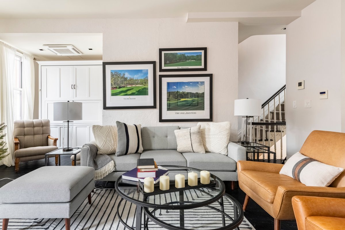 Townhouse sleeps 6 perfect for a family or couples