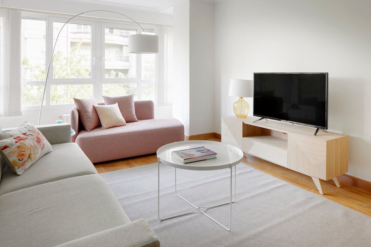 Playa de Ondarreta 2 by FeelFree Rentals