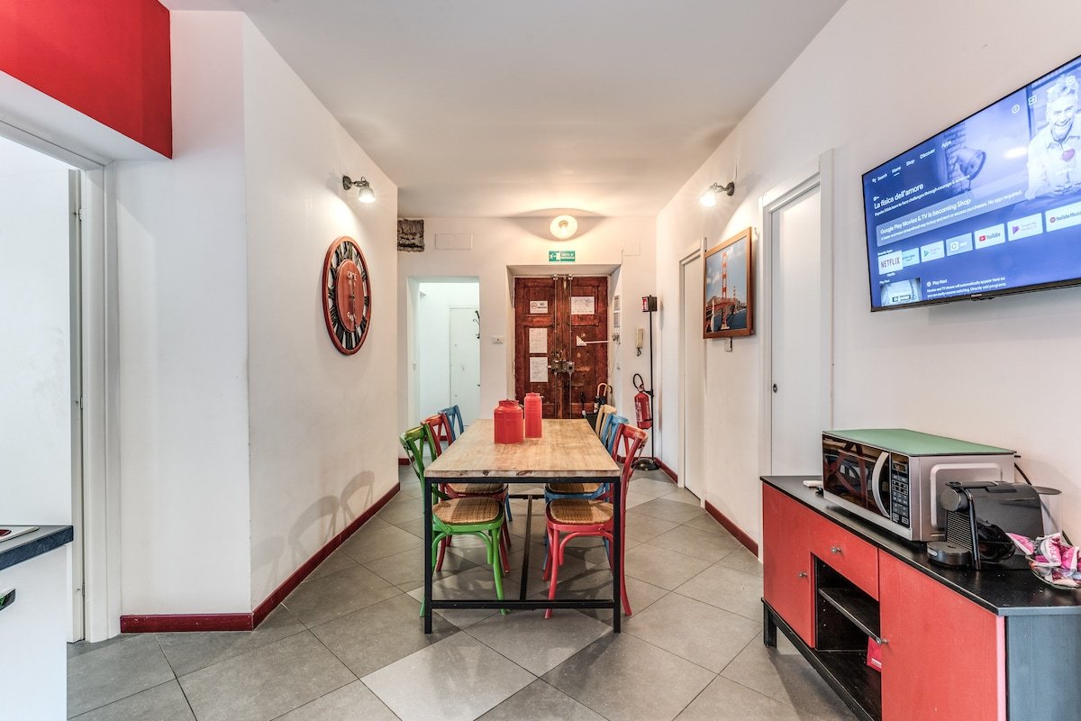 Cozy Apartment Fabia 300 mt from Colosseum gallery image 5