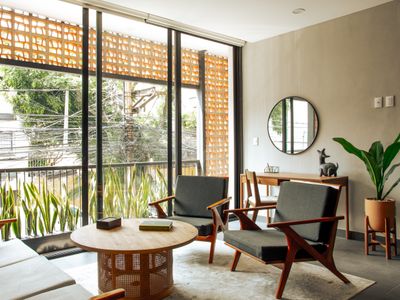 Mr. W. | Beautiful 3Br New Modern Apartment