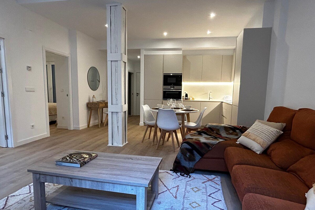 Churruca apartment with terrace gallery image 3