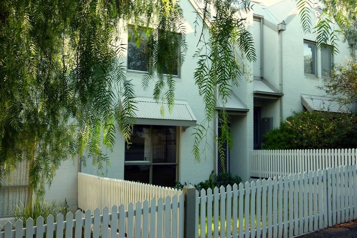 Flemington/Melb Showgrounds – Perfect location gallery image 3