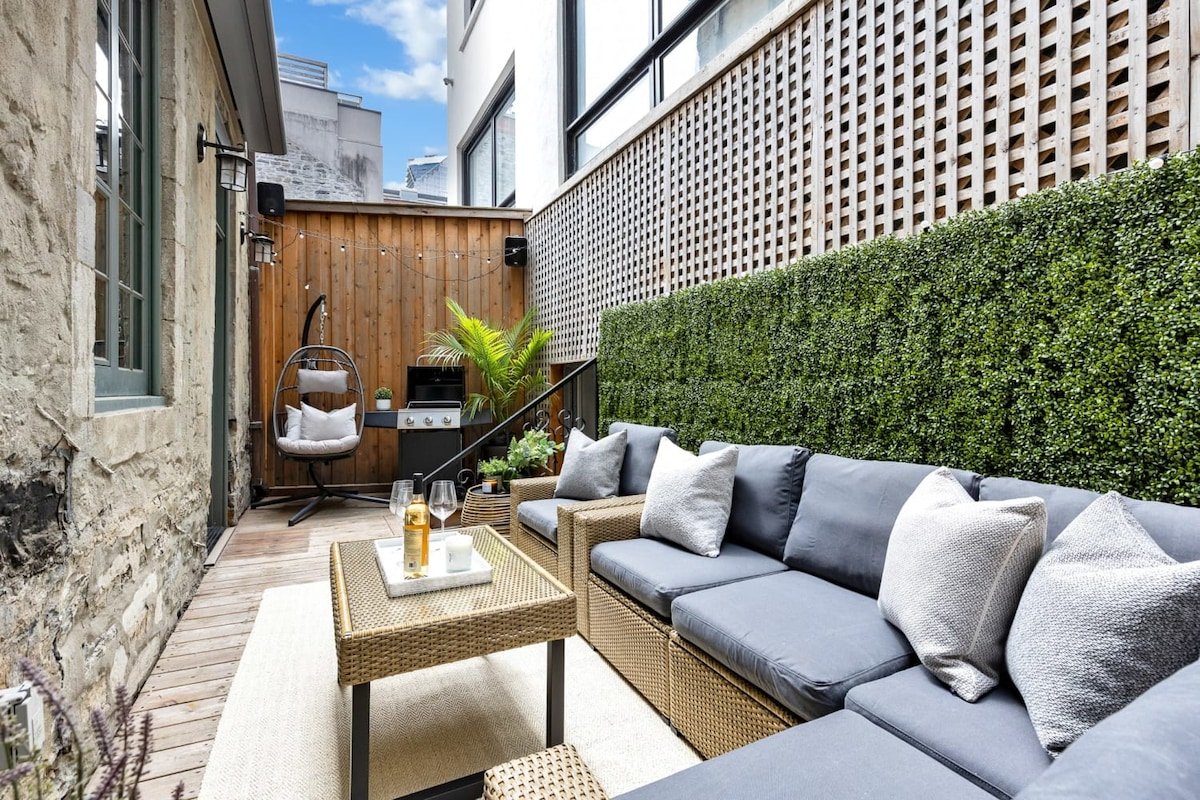 TownHouse 4BDR-5BA Old Mtl Terrasse/ Parking gallery image 5