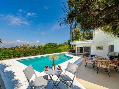 Hillside Retreat/Valley View