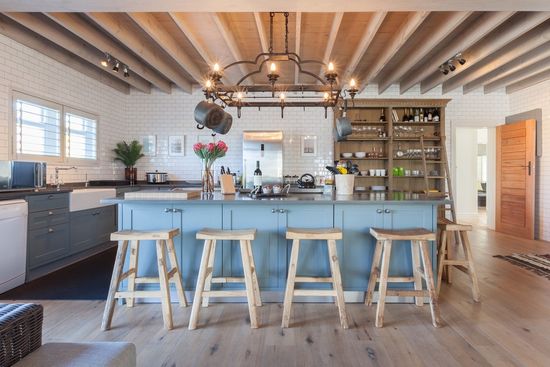 Constantia Grove Photo 3