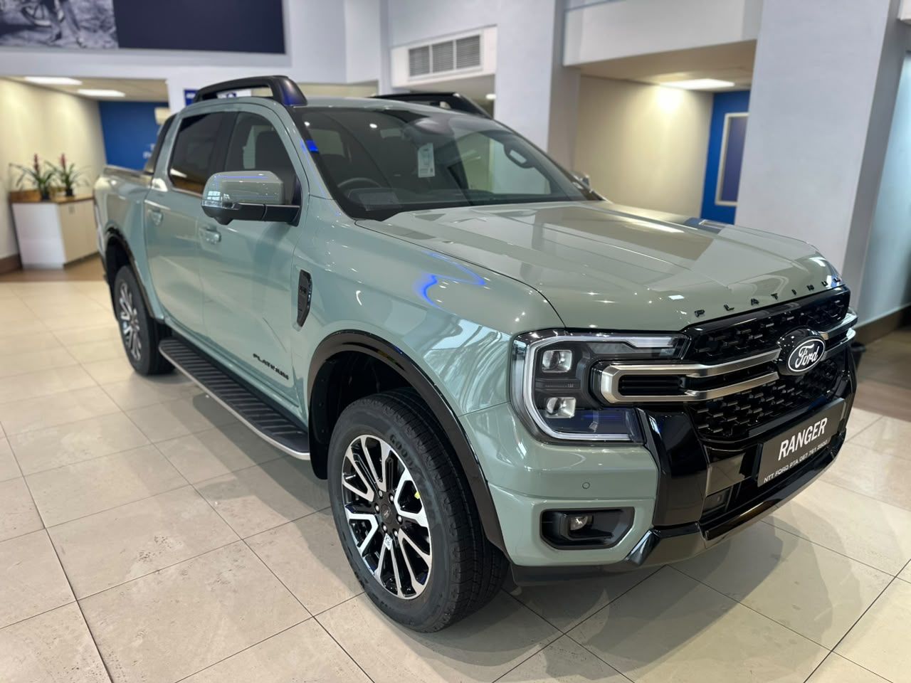 FORD RANGER 3.0D V6 PLATINUM A T 4X4 D C P U for Sale in South Africa