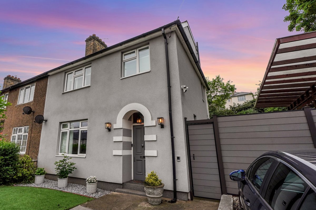 Cosy Comfortable Family home