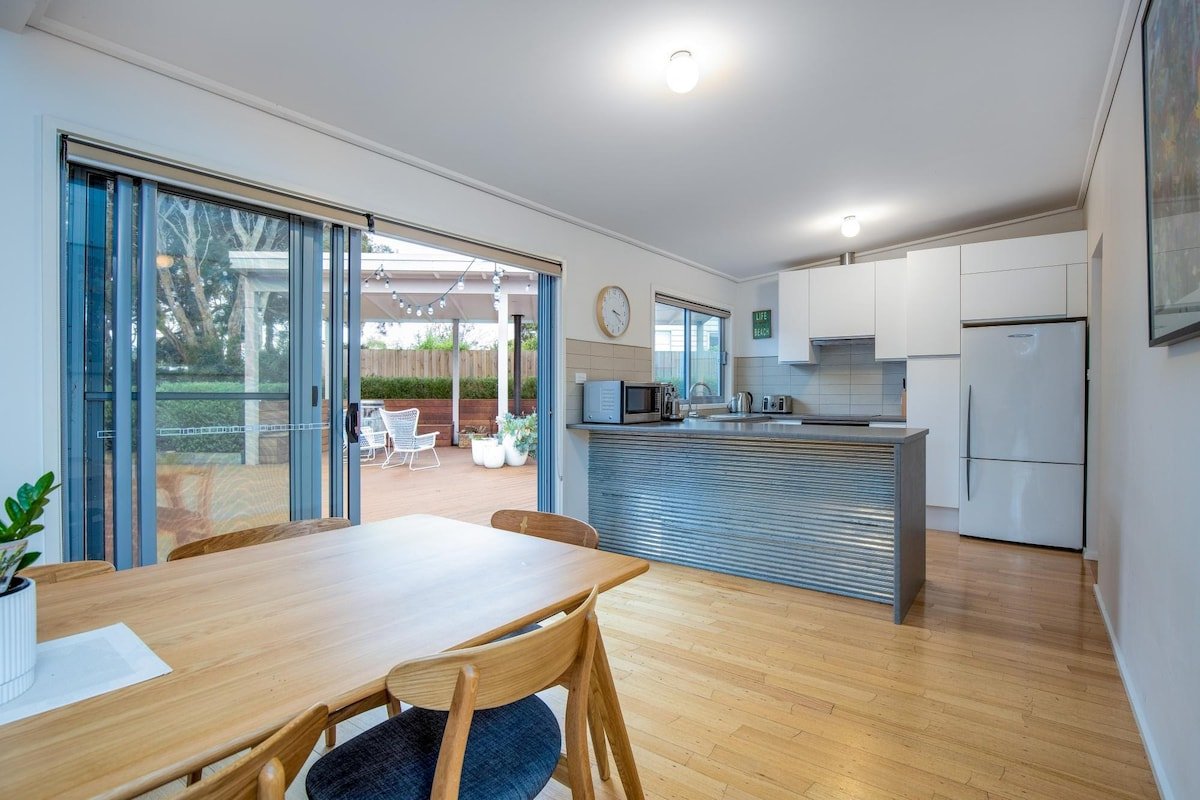 The Sanctuary – Blairgowrie Beach Haven gallery image 5