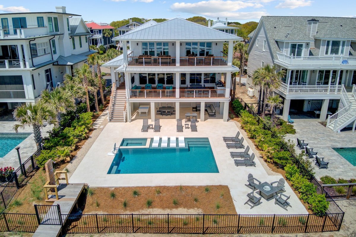 712 Ocean Blvd | Brand New Build, Oceanfront