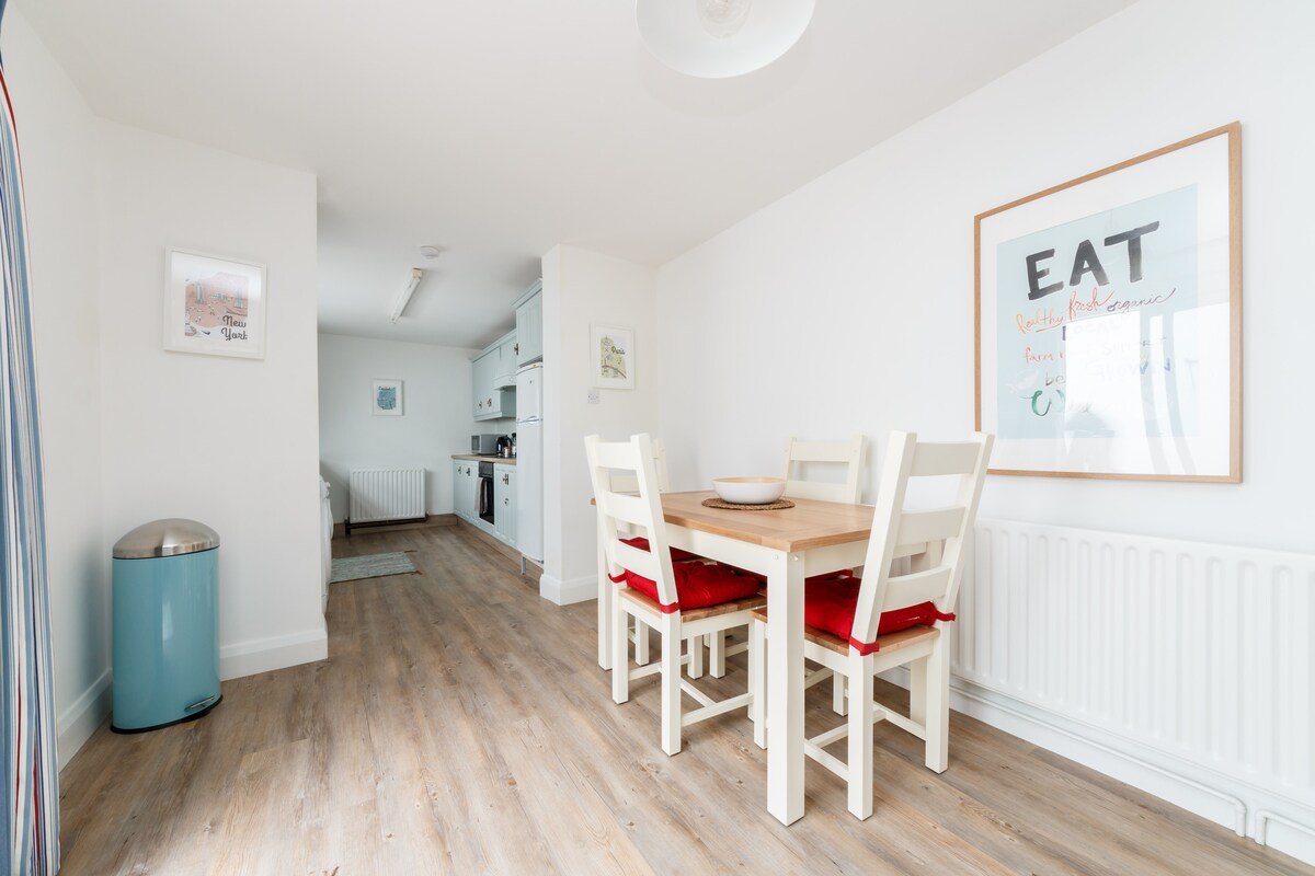 4 Bed House between Silicon Docks & Aviva Stadium gallery image 5