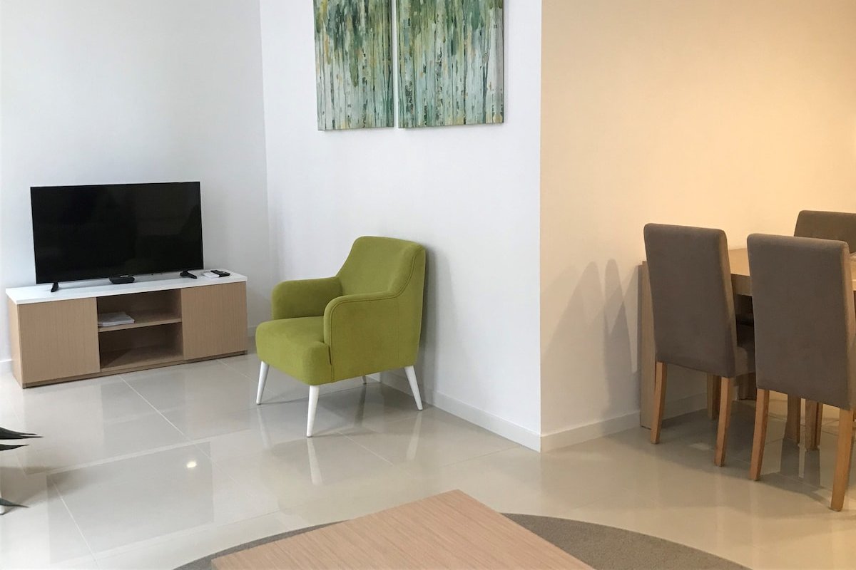 Lisbon10 C gallery image 2