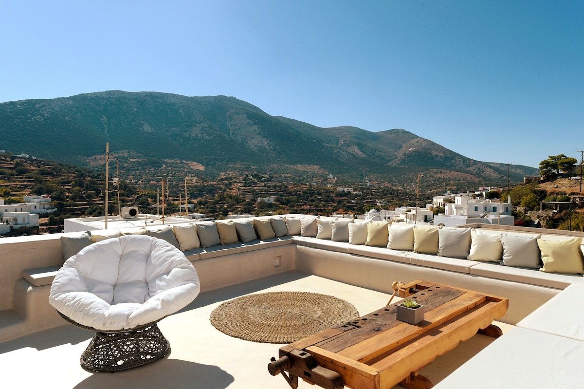 Deux Siècles Villa – Central Apollonia gallery image 2