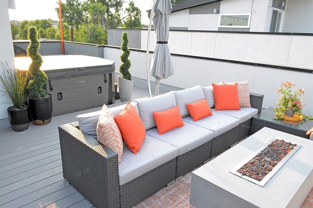 Modern Highlands Townhome with Amazing City Views! gallery image 4