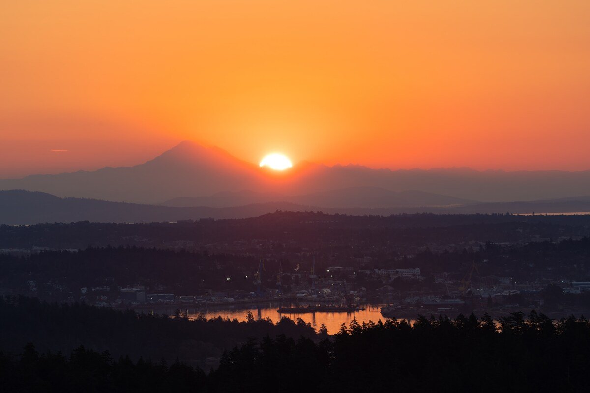 Pacific View Retreat gallery image 3