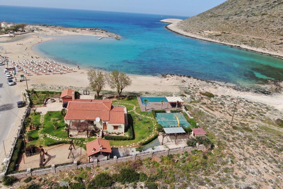 Beach front*Walk to Restaurant*Hydromassage*Basket