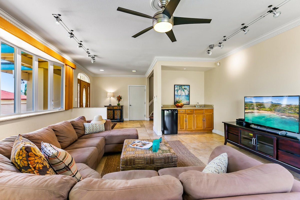 Hale Imaka-4 Bedroom/3 Bath with Air Conditioning gallery image 5