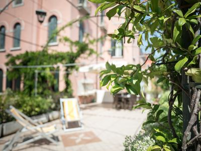 BARBARIA huge TERRACE in Castello!
